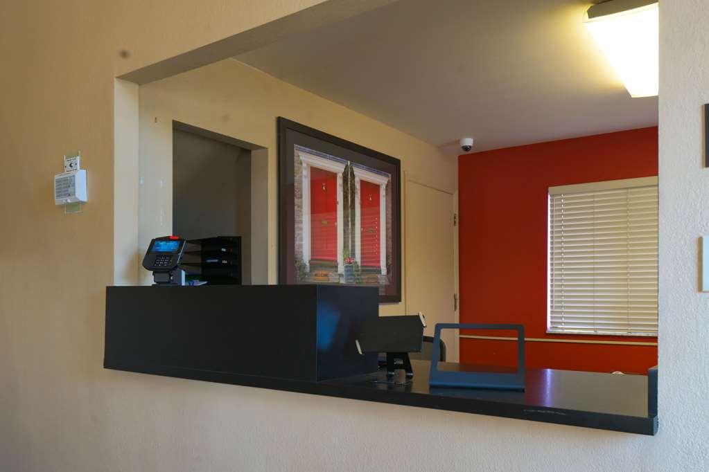 Suburban Studios Louisville East ภายใน รูปภาพ