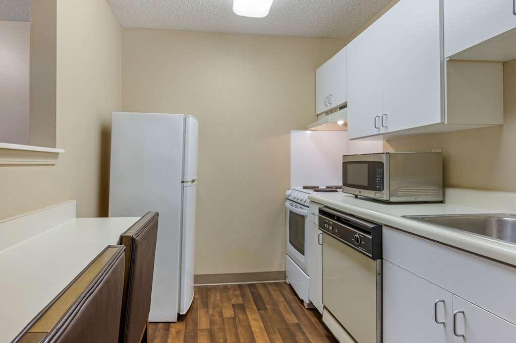 Suburban Studios Louisville East ห้อง รูปภาพ