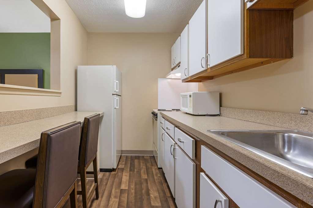 Suburban Studios Louisville East ห้อง รูปภาพ